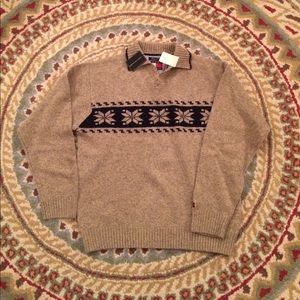 Tommy Hilfiger wool sweater Medium